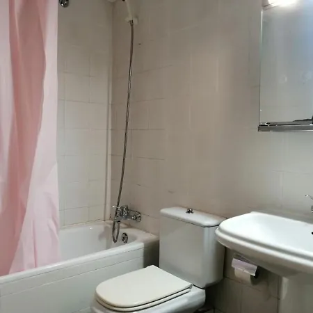 Estudio En Planta Baja Con Piscina En Verano Apartment *