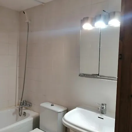 Estudio En Planta Baja Con Piscina En Verano Apartment *
